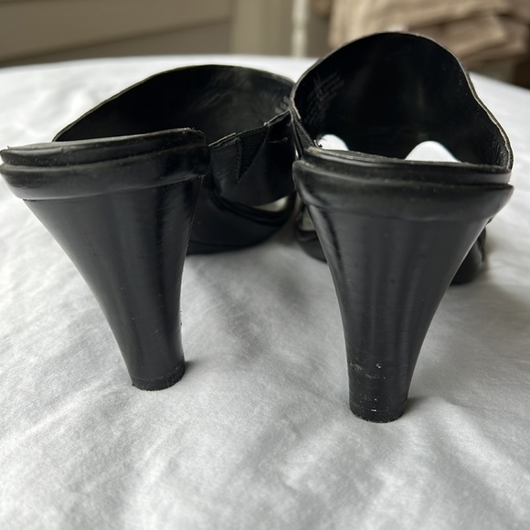 Bandolino leather sandal heels - Picture 3 of 4